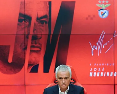 Mourinho Returns to SL Benfica: An Intriguing Move for the World-Renowned Gaffer?